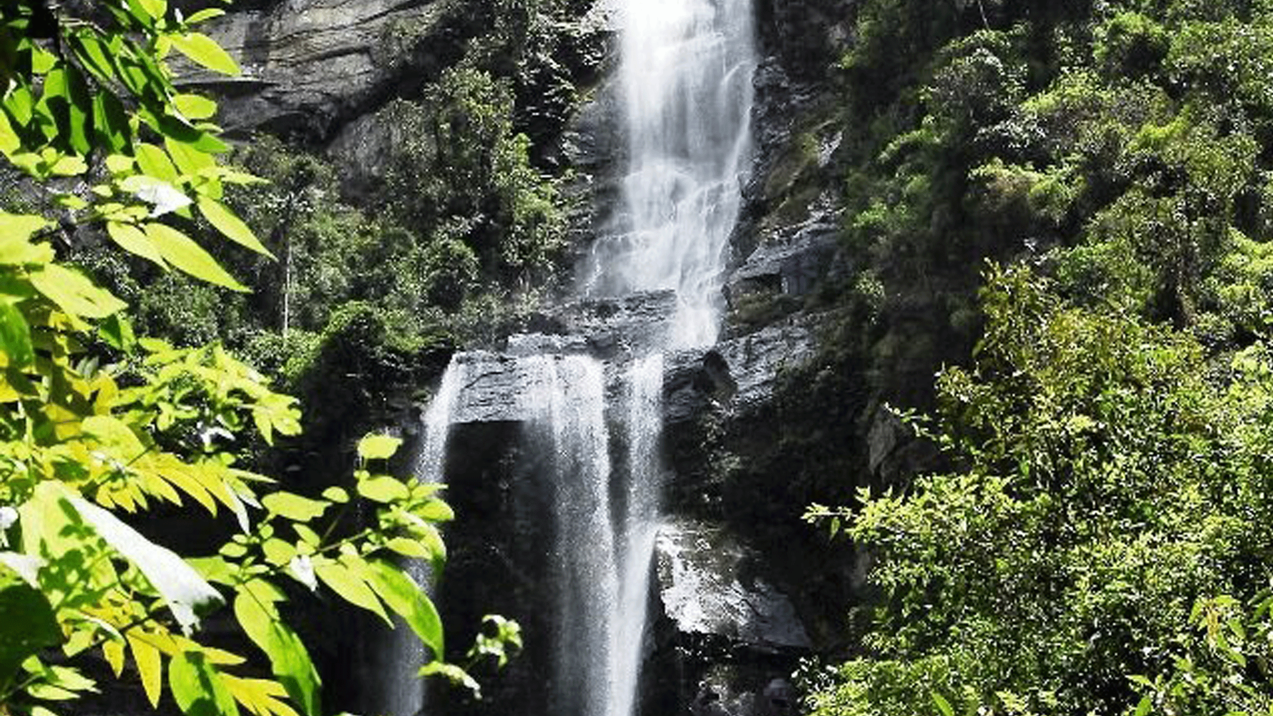 chorrera tour bogota hike waterfall 10