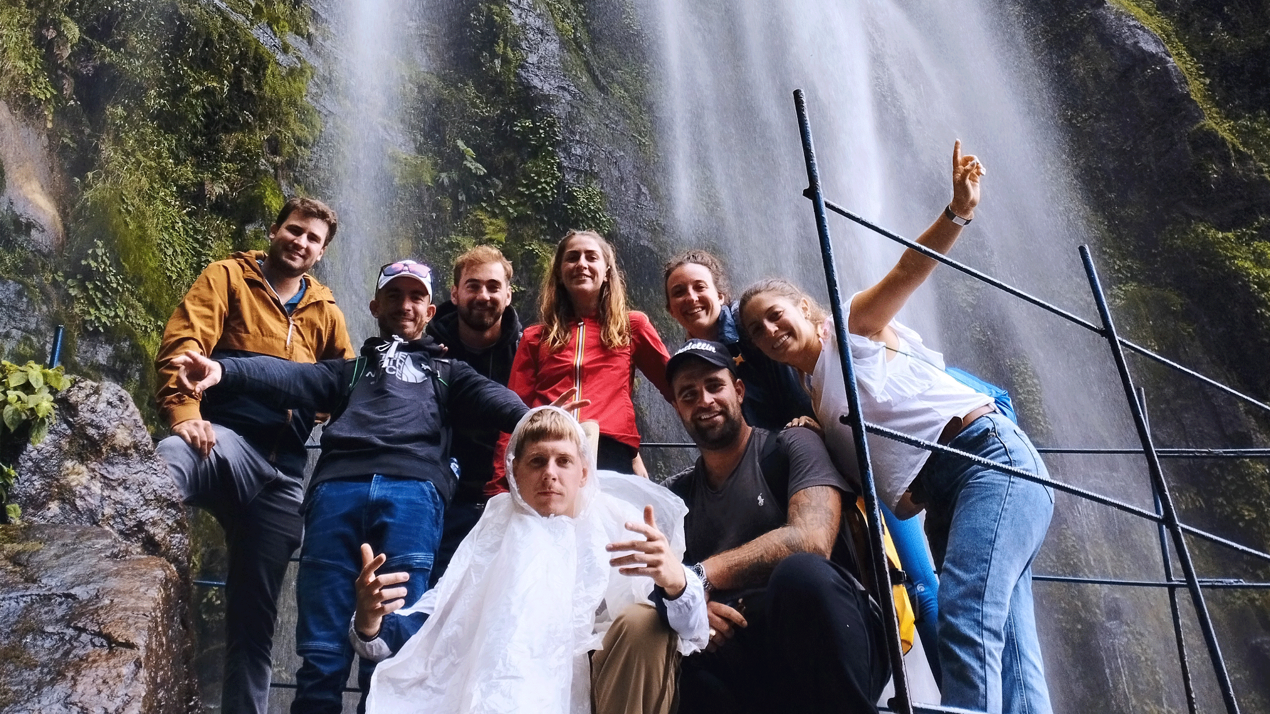 chorrera tour bogota hike waterfall 2