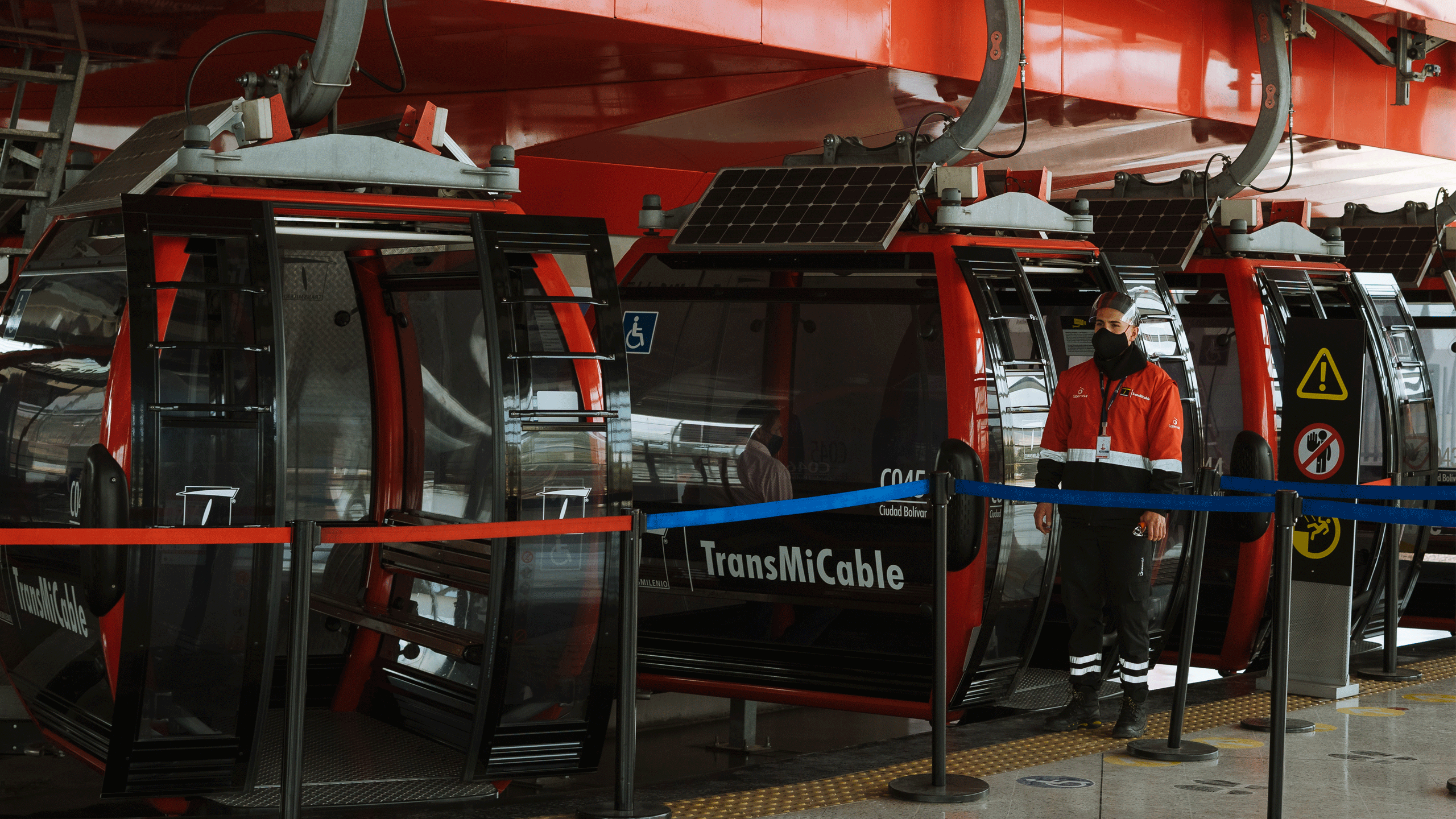 ciudad bolivar tour bogota cable car 10