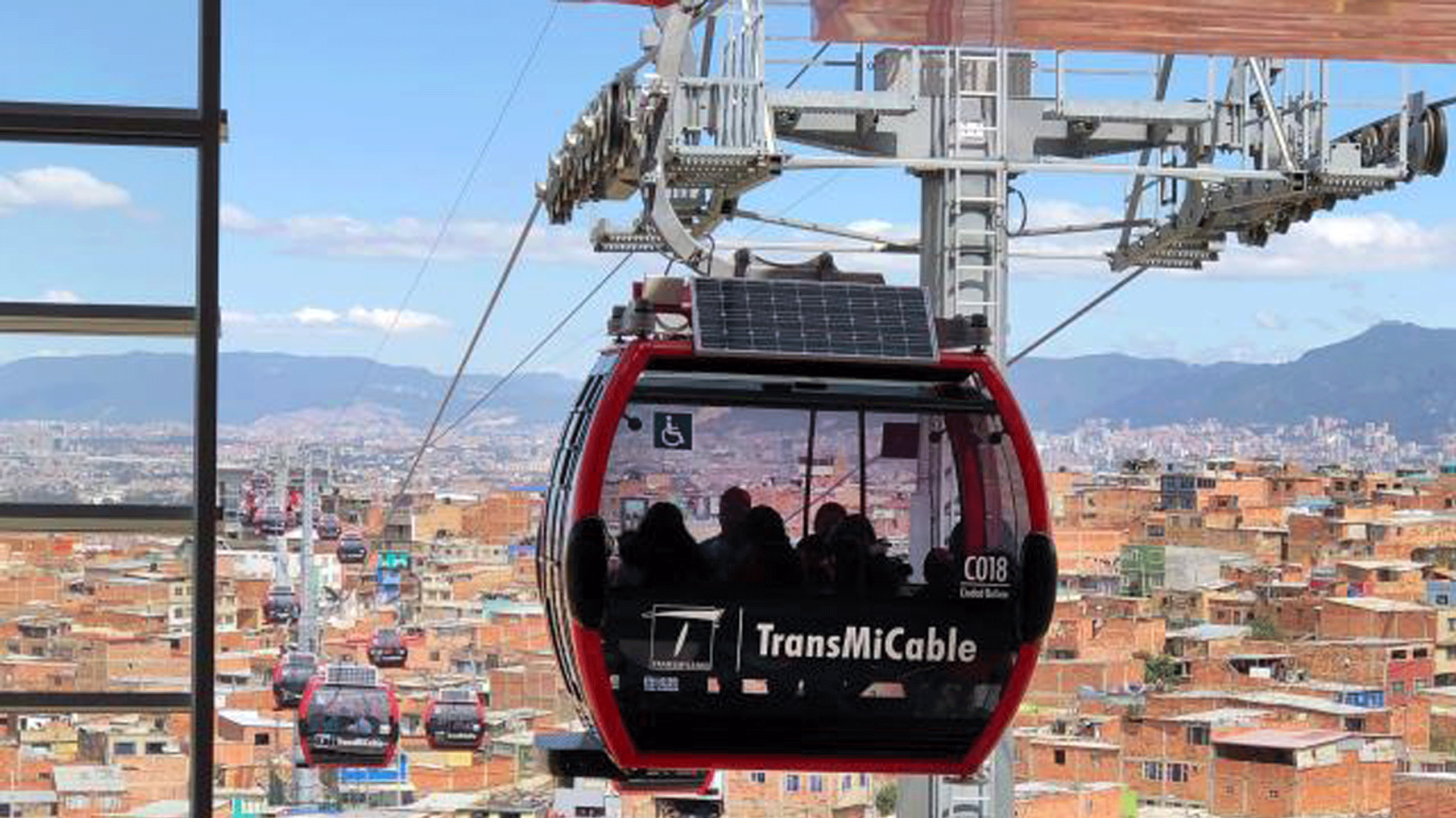 ciudad bolivar tour bogota cable car 7